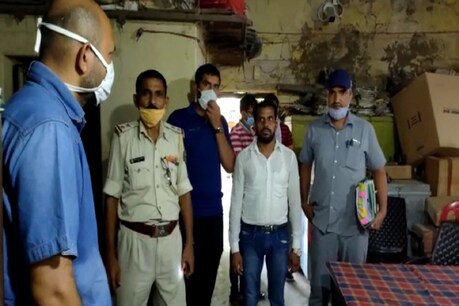 PM के नाम पर लोगों को ठगने वाला शख्स गिरफ्तार, दिल्ली पुलिस की टीम ने पटना से दबोचा