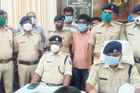 बेतिया कोर्ट में कुख्यात बब्लू दुबे की हत्या समेत 27 मामलों में थी तलाश, इनामी अपराधी लालटेनवा गिरफ्तार बेतिया कोर्ट में कुख्यात बब्लू दुबे की हत्या समेत 27 मामलों में थी तलाश, इनामी अपराधी लालटेनवा गिरफ्तार