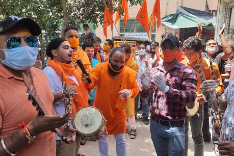 बीजेपी हेडक्वार्टर में लाइव देखा गया राम मंदिर का शिलान्यास... महिला विंग ने बनाई रंगोली