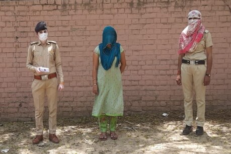 फ़तेहाबाद: 30 ग्राम हेरोइन के साथ महिला गिरफ्तार, साथी फाइनेंसर पर भी केस दर्ज फ़तेहाबाद: 30 ग्राम हेरोइन के साथ महिला गिरफ्तार, साथी फाइनेंसर पर भी केस दर्ज