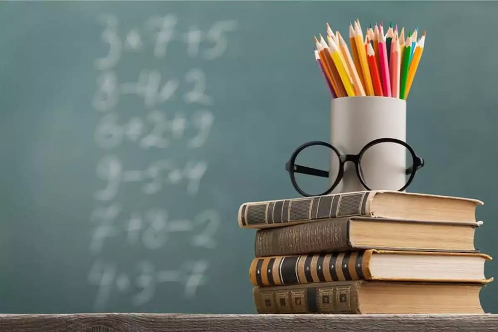 बंद होते स्कूलों को कैसे बचाएगी नई शिक्षा नीति?