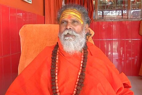महर्षि परशुराम की प्रतिमा को लेकर हो रही सियासत से नाराज अखाड़ा परिषद, कहा- हिंदू समाज को तोड़ने की साजिश महर्षि परशुराम की प्रतिमा को लेकर हो रही सियासत से नाराज अखाड़ा परिषद, कहा- हिंदू समाज को तोड़ने की साजिश