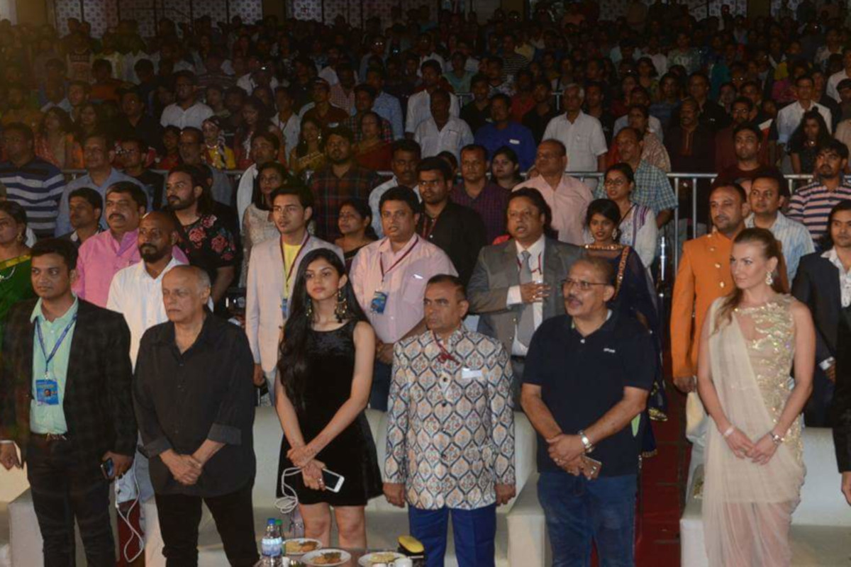 झारखंड इंटरनेशनल फिल्म समारोह 2018 में शामिल होने महेश भट्ट के साथ रिया रांची आईं थीं.