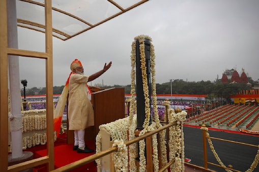 प्रधानमंत्री मोदी ने स्वतंत्रता दिवस पर किए कई ऐलान.
प्रधानमंत्री मोदी ने स्वतंत्रता दिवस पर किए कई ऐलान.