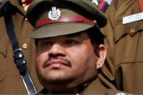 अयोध्या में फिदायीन हमले के मास्टरमाइंड को इंस्पेक्टर मोहन चंद शर्मा ने अपनी टीम के साथ किया था ढेर अयोध्या में फिदायीन हमले के मास्टरमाइंड को इंस्पेक्टर मोहन चंद शर्मा ने अपनी टीम के साथ किया था ढेर