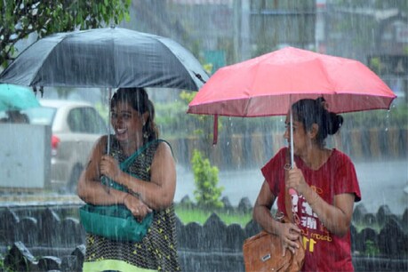 Weather Alert: राजस्थान के इन 14 जिलों में आज गरज के साथ हो सकती है बारिश