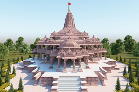 इसी तरह दो अन्य भक्तों ने काफी मात्रा में चांदी दान किया है. (मॉडल तस्वीर)