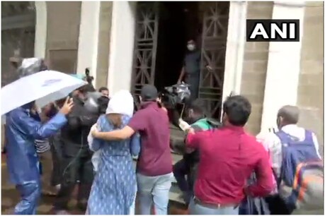 सुशांत सिंह राजपूत मौत केस: रिया चक्रवर्ती के पिता और भाई से फिर पूछताछ करेगी ED सुशांत सिंह राजपूत मौत केस: रिया चक्रवर्ती के पिता और भाई से फिर पूछताछ करेगी ED