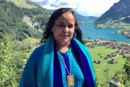 बिहार के उपमुख्यमंत्री सुशील मोदी की रिश्तेदार ने किया पटना थाने में हंगामा बिहार के उपमुख्यमंत्री सुशील मोदी की रिश्तेदार ने किया पटना थाने में हंगामा