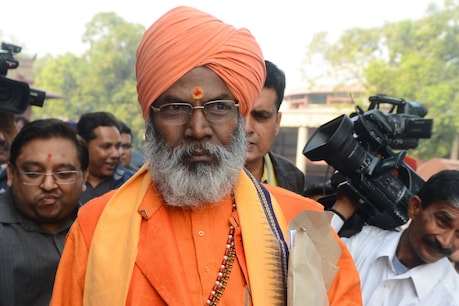 राम मंदिर पर ट्वीट से भड़के साक्षी महाराज, बोले- दिग्विजय सिंह को ट्वीट की नहीं ट्रीटमेंट की जरूरत राम मंदिर पर ट्वीट से भड़के साक्षी महाराज, बोले- दिग्विजय सिंह को ट्वीट की नहीं ट्रीटमेंट की जरूरत