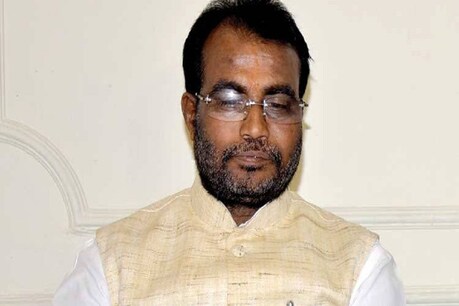 नीतीश सरकार के कैबिनेट मंत्री श्याम रजक को JDU ने किया निष्कासित नीतीश सरकार के कैबिनेट मंत्री श्याम रजक को JDU ने किया निष्कासित