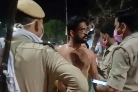 बुलंदशहर: नशे में धुत सपा नेता ने दी धमकी, सरकार बनने पर पूरे शहर में लगा दूंगा 'आग' बुलंदशहर: नशे में धुत सपा नेता ने दी धमकी, सरकार बनने पर पूरे शहर में लगा दूंगा 'आग'