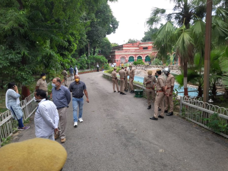 टीनेज डिप्रेशन, Disqualified Human, दो खून, तस्वीरों से समझें लखनऊ डबल केस