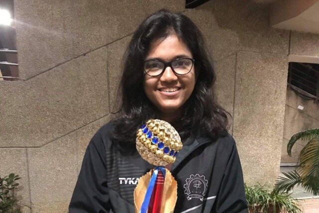 झुग्गियों में बिताए एक दिन ने बदल दी जिंदगी, UPSC परीक्षा पास कर सिमी बनीं IAS