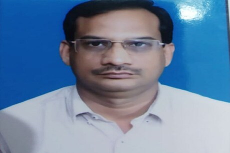नाबालिग बच्चियों का अबॉर्शन करने वाला प्यारे मियां का साथी डॉक्टर गिरफ्तार नाबालिग बच्चियों का अबॉर्शन करने वाला प्यारे मियां का साथी डॉक्टर गिरफ्तार