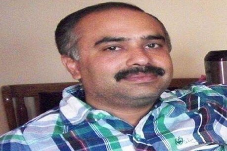 मनीष स्वामी 10 साल से इंदौर में पदस्थ थे.