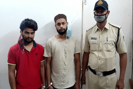 इन ठगों को ये भी याद नहीं कि ये अब तक कितने लोगों को ठग चुके हैं.