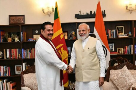प्रधानमंत्री नरेंद्र मोदी और श्रीलंका के प्रधानमंत्री महिंदा राजपक्षे के बीच डिजिटल शिखर वार्ता हुई. (फाइल फोटो)