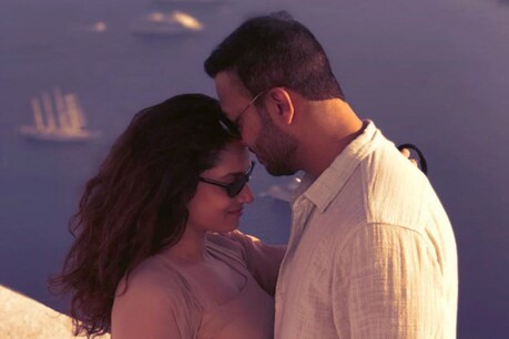 जब अंकिता लोखंडे ने बॉयफ्रेंड विक्की जैन को सबके सामने किया Kiss, देखें Viral Video जब अंकिता लोखंडे ने बॉयफ्रेंड विक्की जैन को सबके सामने किया Kiss, देखें Viral Video