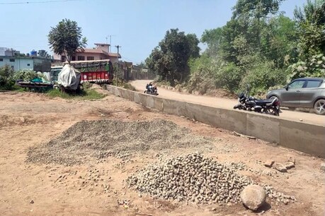 नालागढ़ में रास्ता बंद.