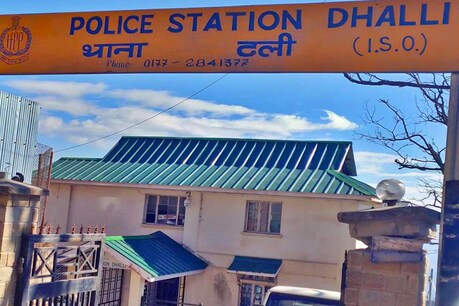 शिमला में मंदिर में चोरी.