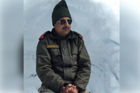 दादा ने पाकिस्तान से लड़ी थी 1965 की जंग, पोता चीन सीमा पर देश की रक्षा करते शहीद दादा ने पाकिस्तान से लड़ी थी 1965 की जंग, पोता चीन सीमा पर देश की रक्षा करते शहीद