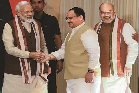 पीएम नरेंद्र मोदी के साथ बीजेपी अध्यक्ष जेपी नड्डा और गृह मंत्री अमित शाह. (File pic)