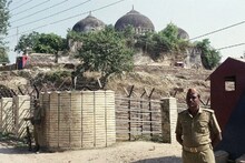 बाबरी फैसले पर पाक लगा रहा आरोप, लेकिन मस्जिद ढहाने पर वहां टूटे थे 30 मंदिर