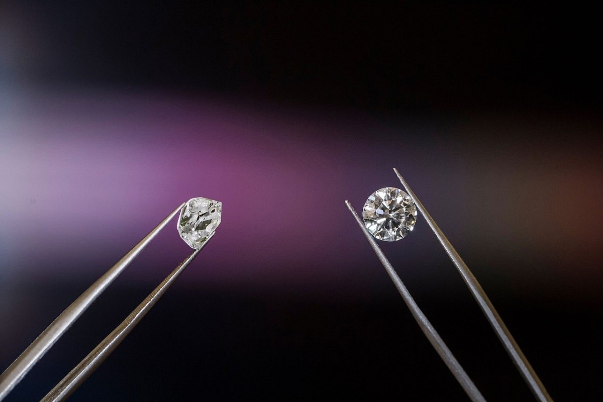 Diamond, Hydrogen,
