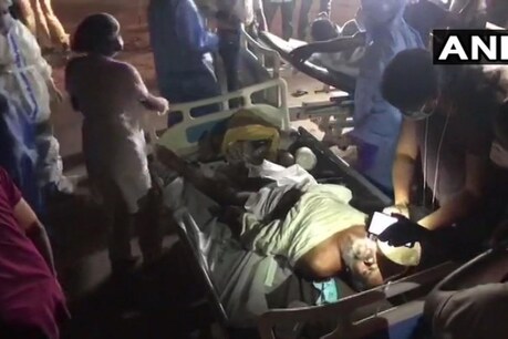 वडोदरा: अस्पताल के COVID वार्ड में लगी आग, सुरक्षित निकाले गये मरीज वडोदरा: अस्पताल के COVID वार्ड में लगी आग, सुरक्षित निकाले गये मरीज