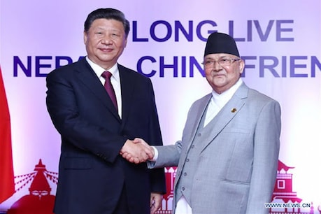 India-China Standoff: भारत से तनाव के बीच नेपाल से तिब्बत तक रेल लाइन बिछा रहा चीन