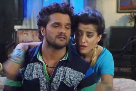 Bhojpuri Gana सुन ए राजा जी: खटिया पर खेसारी लाल और अक्षरा सिंह ने किया बोल्ड डांस Bhojpuri Gana सुन ए राजा जी: खटिया पर खेसारी लाल और अक्षरा सिंह ने किया बोल्ड डांस