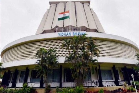महाराष्ट्र विधान परिषद के उपसभापति पद के लिए मंगलवार को होगा चुनाव महाराष्ट्र विधान परिषद के उपसभापति पद के लिए मंगलवार को होगा चुनाव
