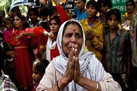 सरकार के नए कानून के बाद से बांग्लादेश, पाकिस्तान और अफगानिस्तान के नागरिकों की राह आसान हो जाएगी. (File Photo)