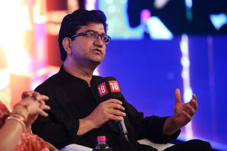 सुशांत केस पर बोले CBFC चेयरमैन प्रसून जोशी- हत्या से बड़ी चिंता का मामला है आत्महत्या सुशांत केस पर बोले CBFC चेयरमैन प्रसून जोशी- हत्या से बड़ी चिंता का मामला है आत्महत्या