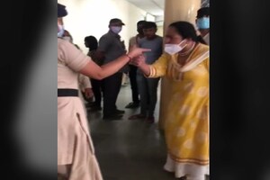 PHOTOS: PGI में लेडी डॉक्टर का हंगामा, महिला सिक्योरिटी गार्ड को मारा थप्पड़