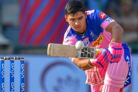 IPL 2020, Profile: 20 लाख रुपए में राजस्थान ने खरीदा था 17 साल का यह खिलाड़ी, अर्धशतक लगाकर बन गया था स्टार IPL 2020, Profile: 20 लाख रुपए में राजस्थान ने खरीदा था 17 साल का यह खिलाड़ी, अर्धशतक लगाकर बन गया था स्टार