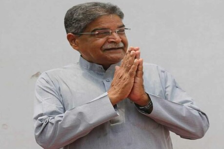 मुदित शेजवार का टिकट काट कर प्रभुराम चौधरी को दिया गया है.