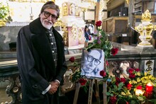 पोलैंड के इस शहर में होगा हरिवंश राय के नाम से चौक, प्राउड फील कर रहे अमिताभ