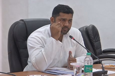 खेल मंत्री अशोक चांदना ने कहा कि गुर्जर आरक्षण संघर्ष समिति को गुरुवार को वार्ता के लिए बुलाया था, लेकिन वे नहीं आये.