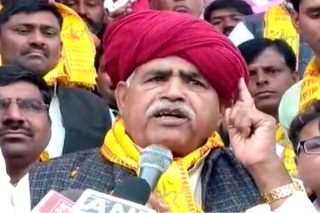 माना जा रहा है कि बैंसला हिम्मत सिंह गुर्जर की तरह एडवोकेट शैलेंद्र सिंह से भी किनारा करने वाले हैं.