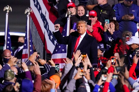अमेरिकी राष्ट्रपति चुनाव (US presidential Election) में इस बार मतदाताओं (voters) को कई तरह की चुनौतियों का सामना करना होगा.