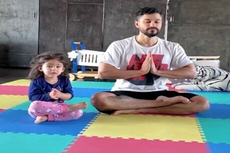 कुणाल खेमू ने अपने सीने पर टैटू में लिखवाया बेटी का नाम, लिखी इमोशनल पोस्ट कुणाल खेमू ने अपने सीने पर टैटू में लिखवाया बेटी का नाम, लिखी इमोशनल पोस्ट