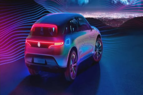 Mercedes EQC: मर्सडीज-बेंज ने पेश की इलेक्ट्रिक SUV, जानिए इसकी कीमत और फीचर्स Mercedes EQC: मर्सडीज-बेंज ने पेश की इलेक्ट्रिक SUV, जानिए इसकी कीमत और फीचर्स