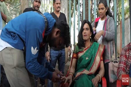 फिल्म 'सूरज पे मंगल भारी' के एक किरदार में मनोज बाजपेयी.