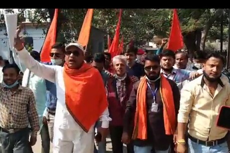 शाहजहांपुर में कथित लव जिहाद की शिकार बनी नाबालिग युवती