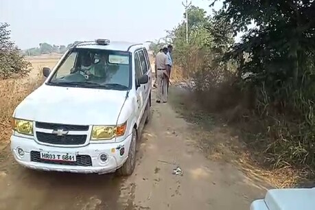 युवक की हत्या कर शव को लगाई आग