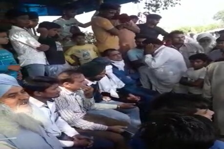 प्रशासन की समझाइश के बाद मामला सुलझा.