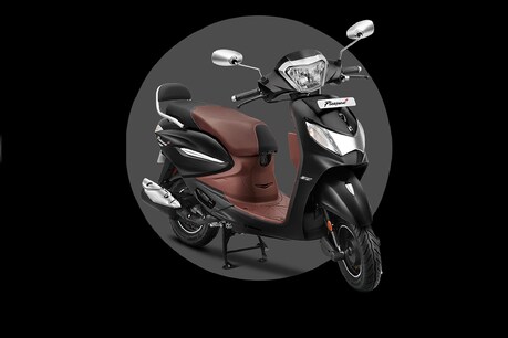 Hero ने आज नए अवतार में लांच की Pleasure Plus स्कूटी, जानें क्या है कीमत?