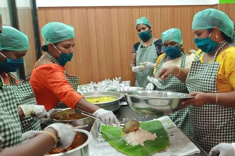 इन होटलों की मुख्य कर्ता-धर्ता महिलाएं हैं. (फोटो क्रेडिट- malayalam .news18.com)
